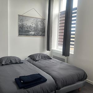 Zimmer mit zwei Einzelbetten